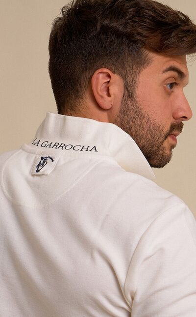 Polo Cast | Crudo